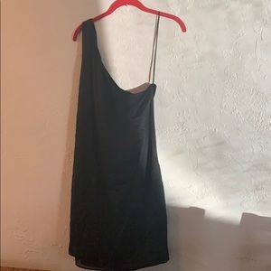 One shoulder LBD